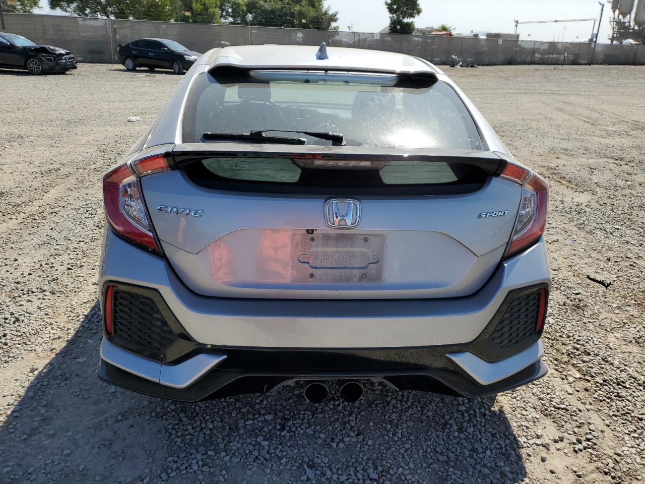 2018 Honda Civic Sport VIN: SHHFK7H40JU419679 Lot: 81956835