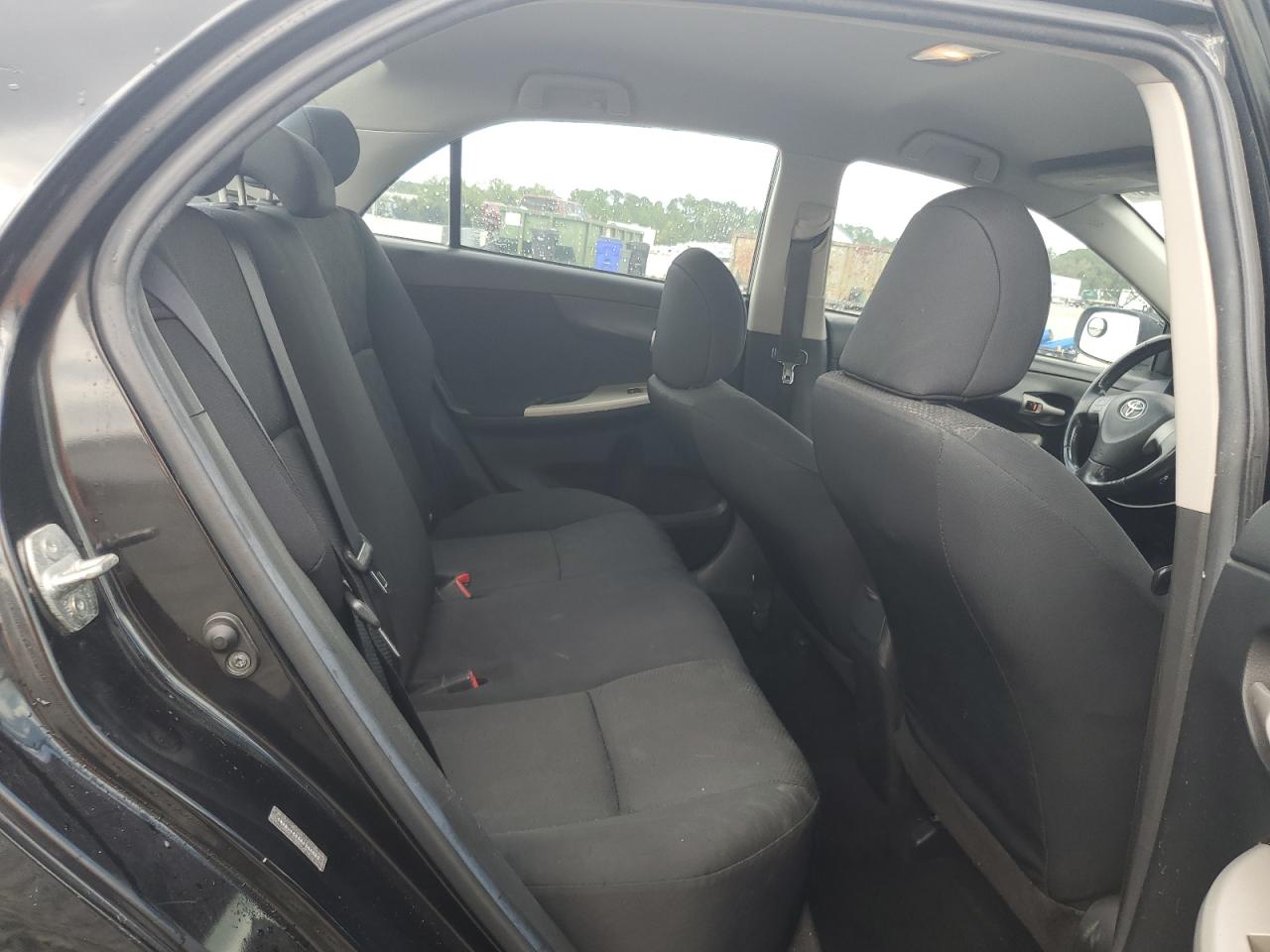 2010 Toyota Corolla Base VIN: 1NXBU4EE0AZ384523 Lot: 83750785