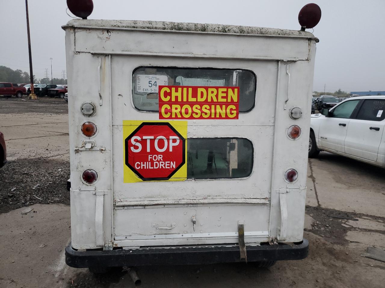 1983 American Motors General VIN: 1UTCF10F5ES294584 Lot: 81518805