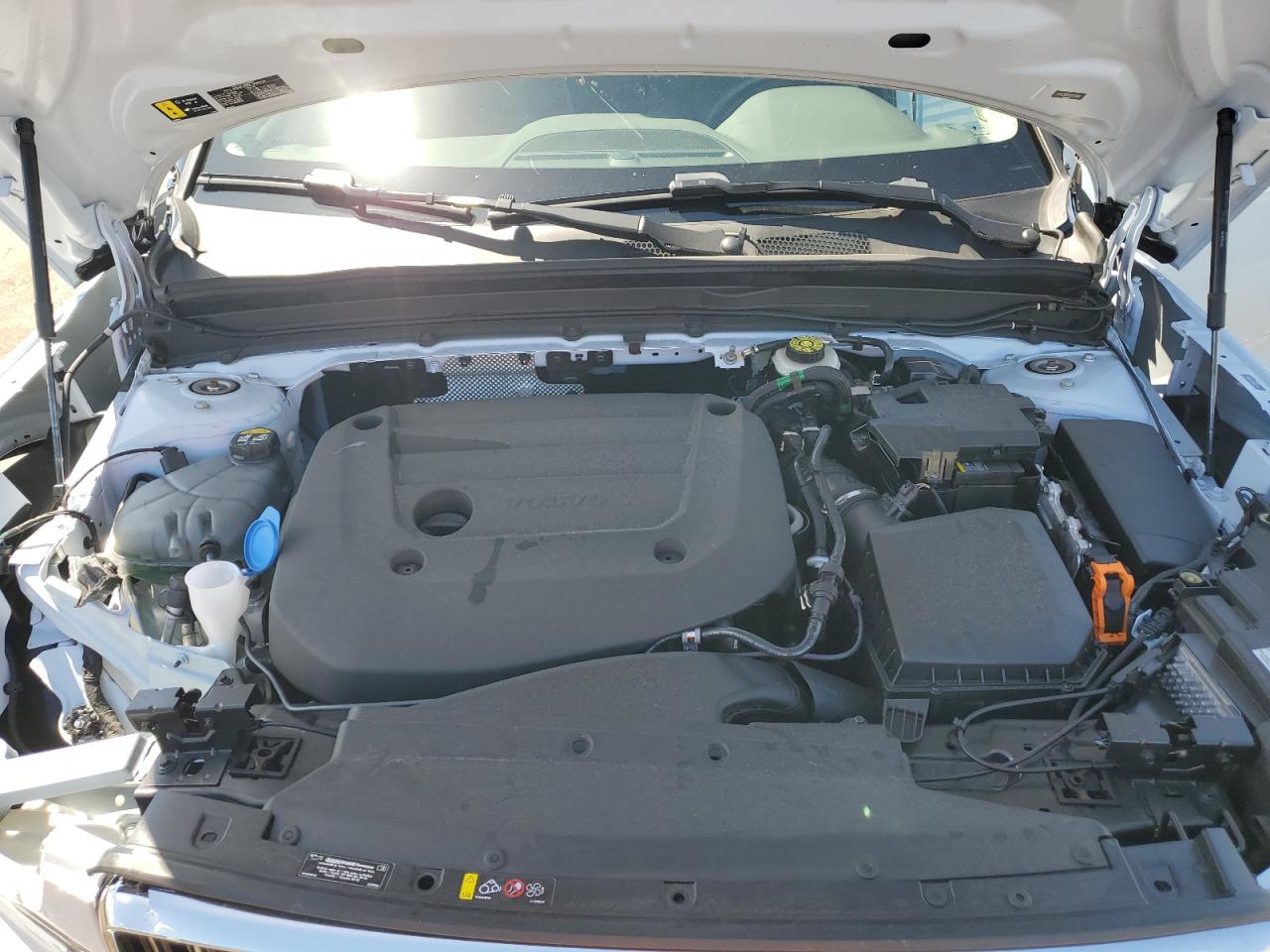 2024 Volvo Xc40 Plus VIN: YV4L12UE1R2379682 Lot: 81924045