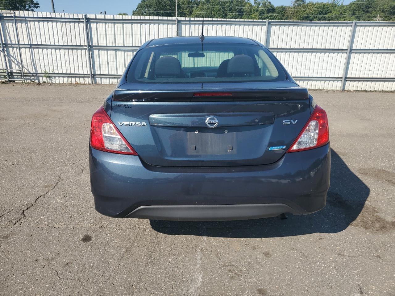 2015 Nissan Versa S VIN: 3N1CN7AP0FL912452 Lot: 80373095