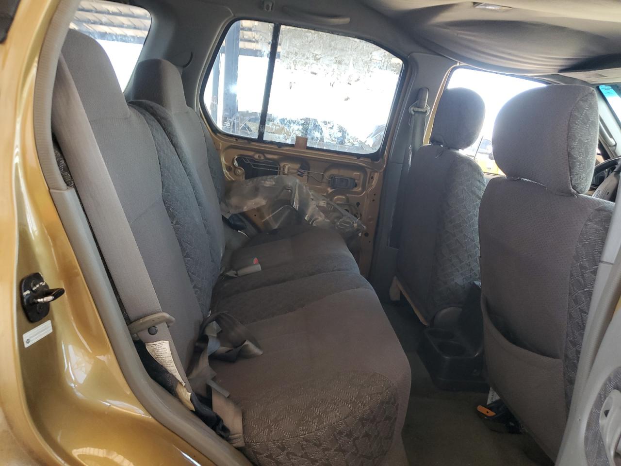 2000 Nissan Xterra Xe VIN: 5N1ED28T5YC587323 Lot: 80016405