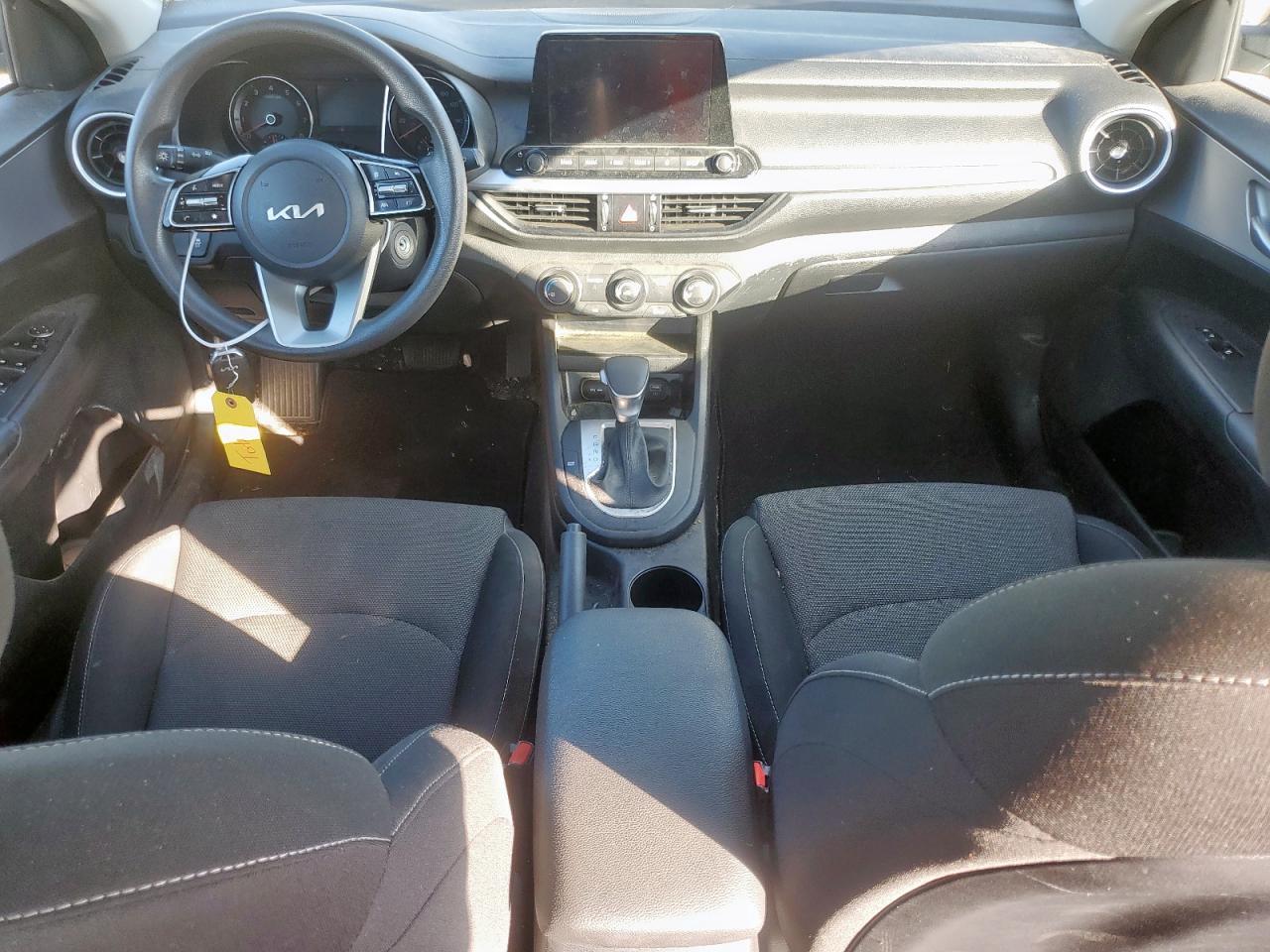 2024 Kia Forte Lx VIN: 3KPF24AD3RE810837 Lot: 81568005