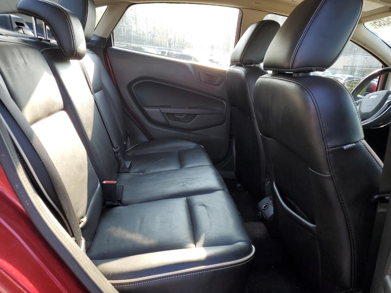 2011 Ford Fiesta Sel VIN: 3FADP4CJ3BM196255 Lot: 71655235