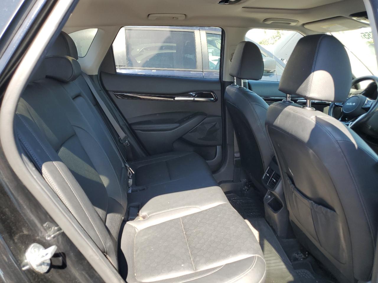 2022 Kia Seltos Sx VIN: KNDETCA25N7287980 Lot: 70936655