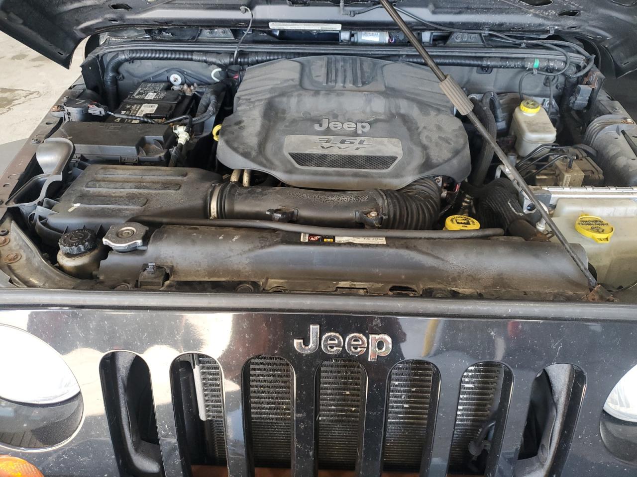 2012 Jeep Wrangler Sport VIN: 1C4AJWAG4CL215593 Lot: 71013325