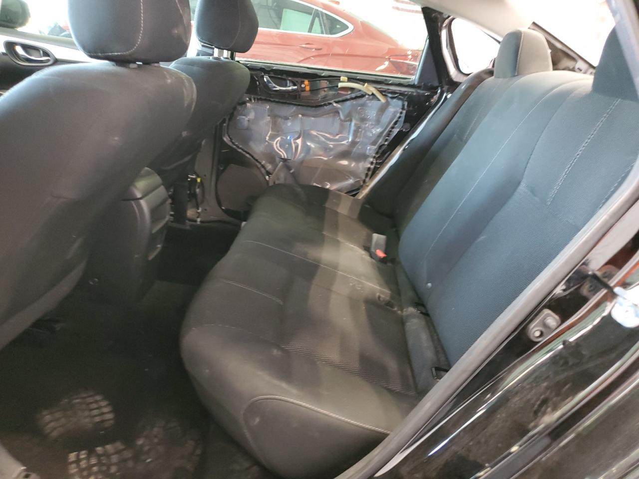 2018 Nissan Sentra S VIN: 3N1AB7AP4JY325330 Lot: 80302015