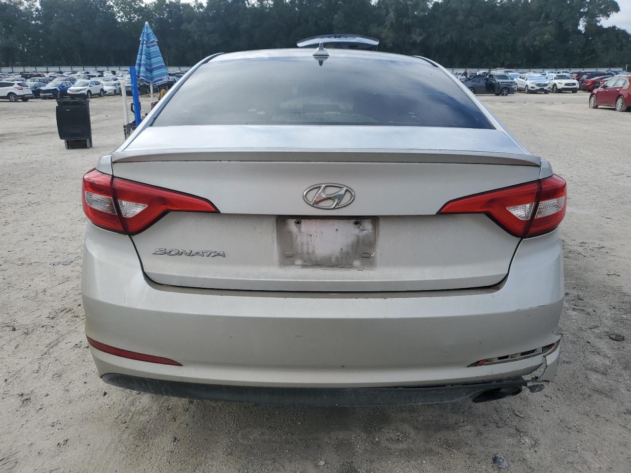 2015 Hyundai Sonata Se VIN: 5NPE24AF2FH190258 Lot: 84720945