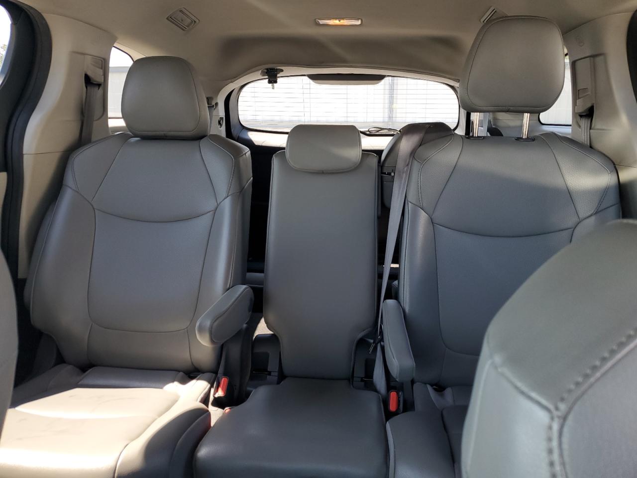 2021 Toyota Sienna Xle VIN: 5TDJRKEC9MS069054 Lot: 71951985
