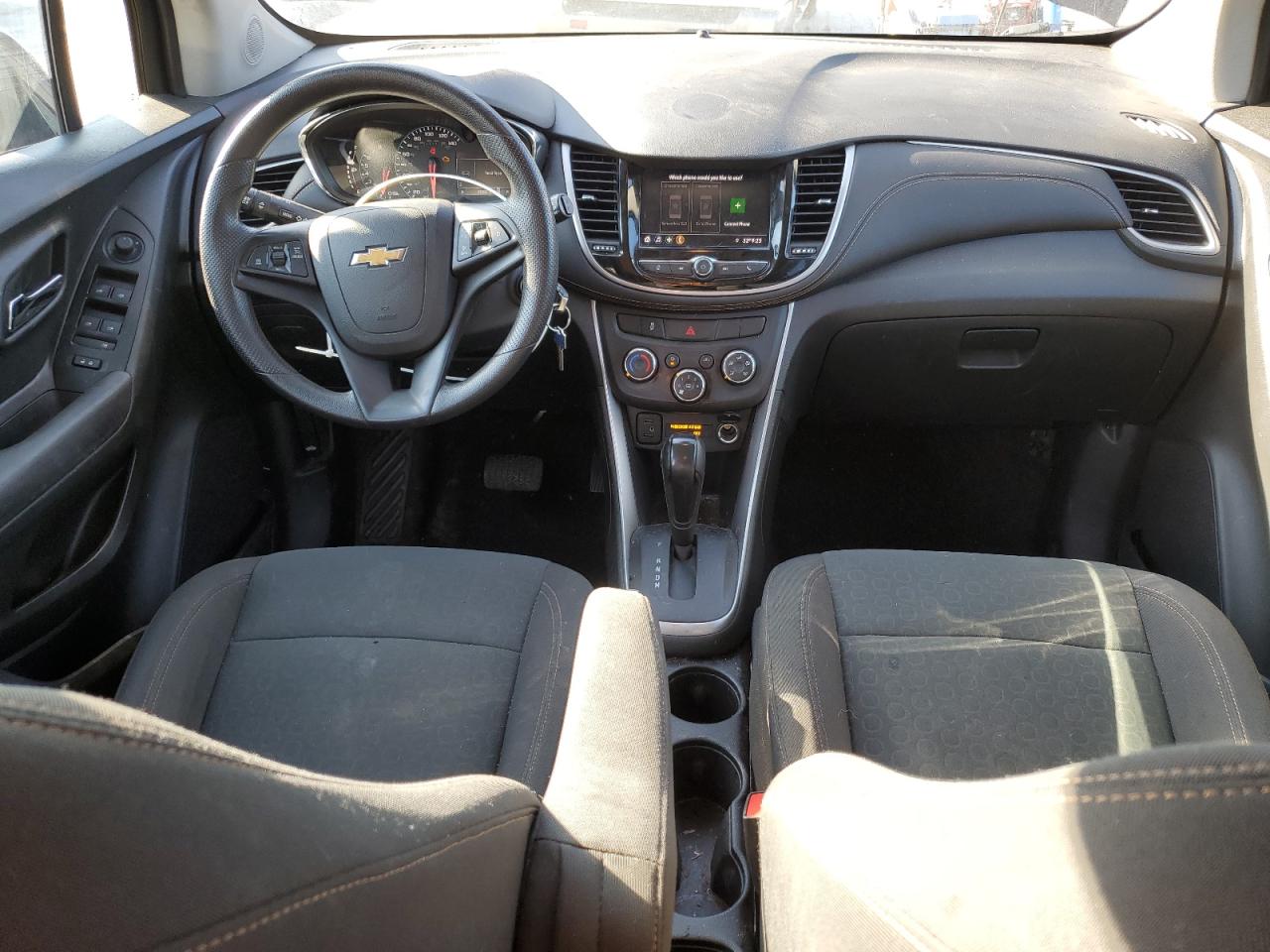 2020 Chevrolet Trax Ls VIN: KL7CJKSB7LB353314 Lot: 80910195