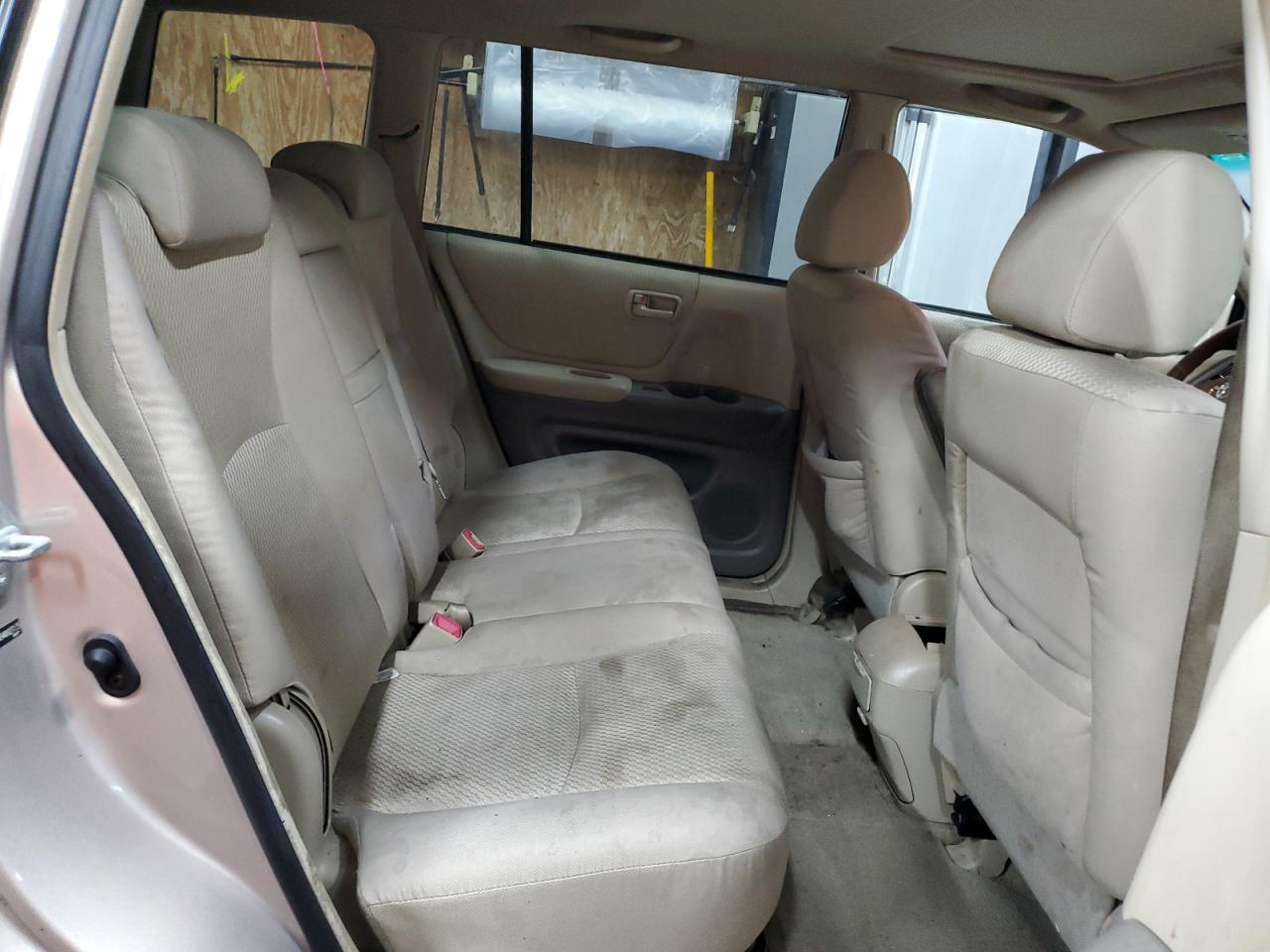 2004 Toyota Highlander VIN: JTEEP21A540027135 Lot: 82113265