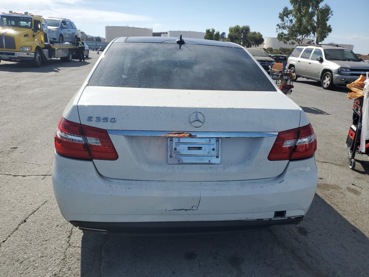 2011 Mercedes-Benz E 350 VIN: WDDHF5GB6BA516663 Lot: 80317325