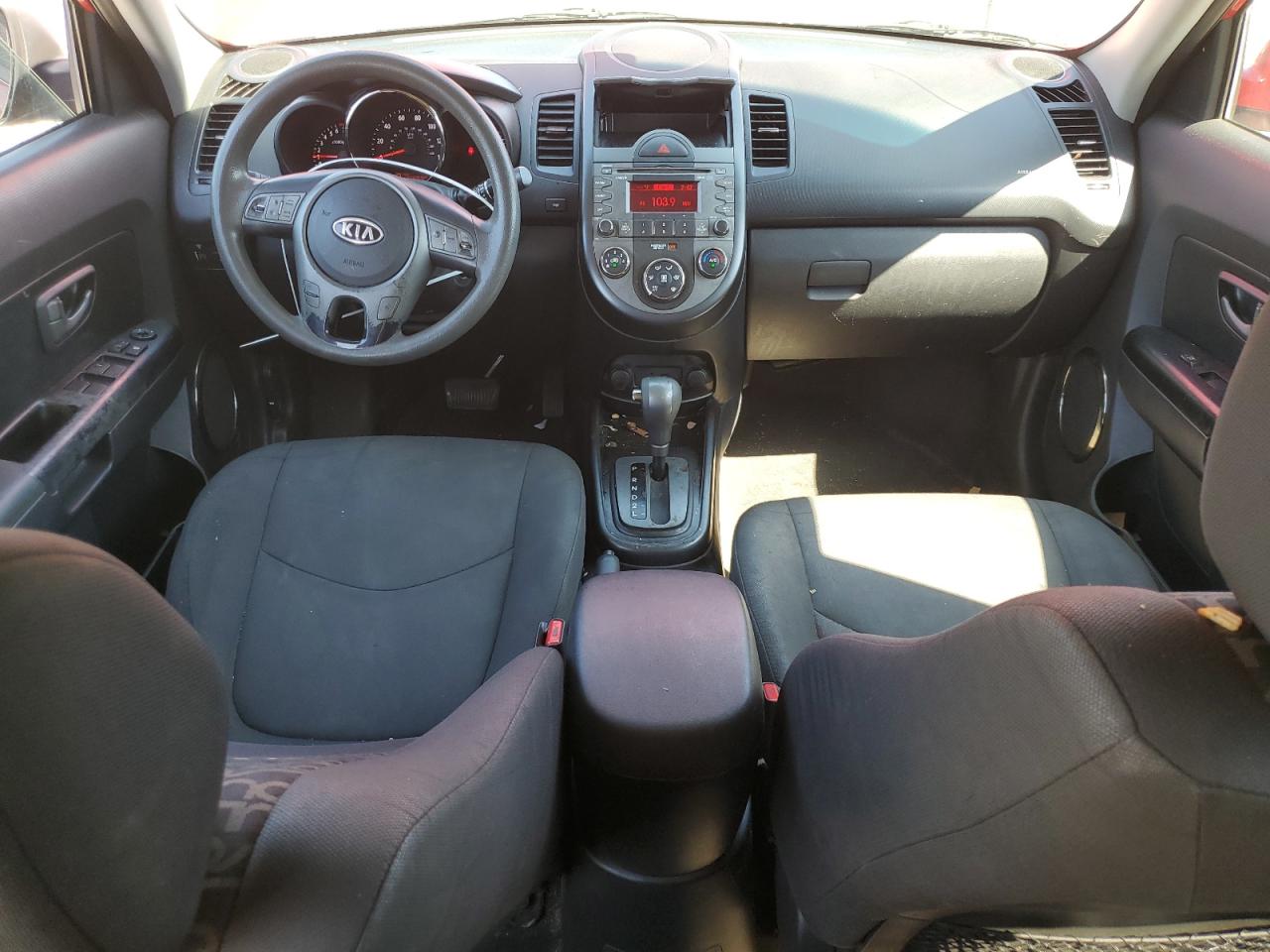 2010 Kia Soul + VIN: KNDJT2A21A7194215 Lot: 72063755