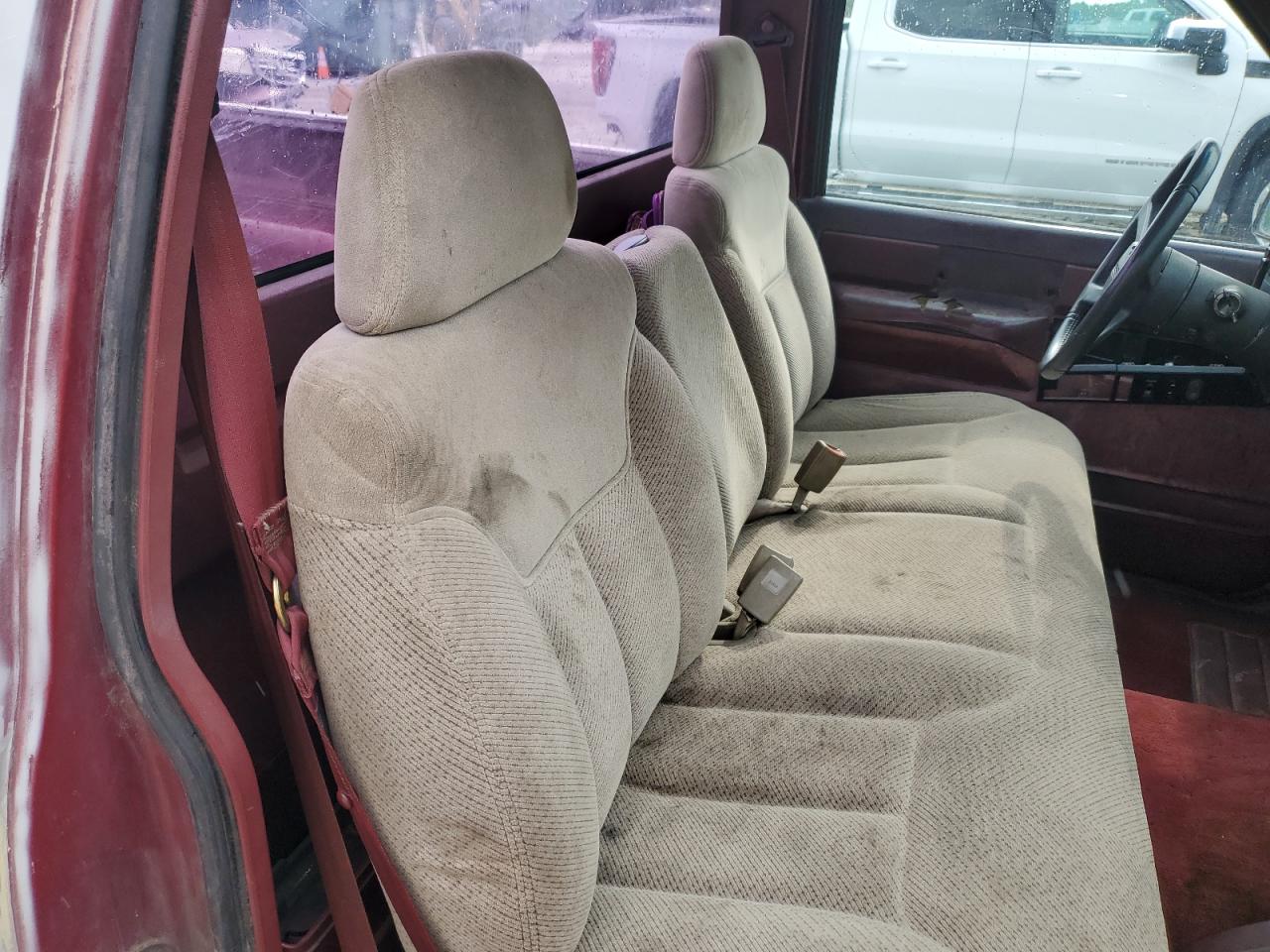 1988 Chevrolet Gmt-400 C1500 VIN: 1GCDC14Z5NE172543 Lot: 81080895