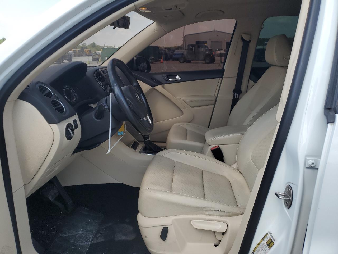 2015 Volkswagen Tiguan S VIN: WVGAV7AXXFW603761 Lot: 80484765