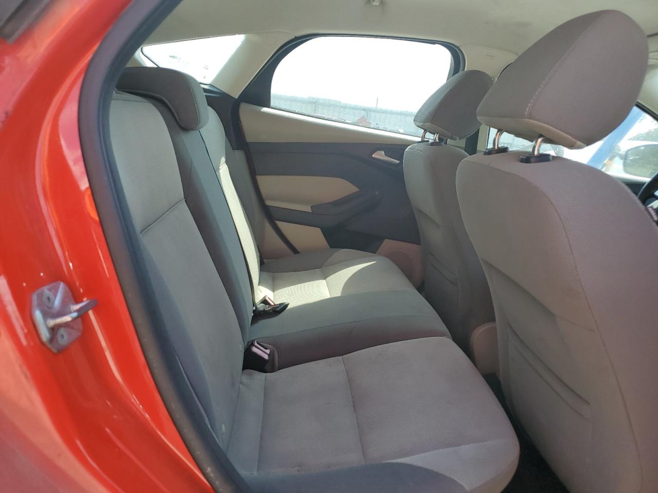 2014 Ford Focus Se VIN: 1FADP3K24EL288131 Lot: 80543225