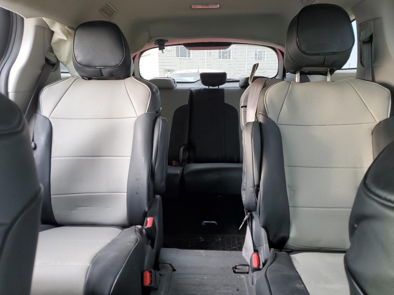 2021 Toyota Sienna Le VIN: 5TDGSKFC1MS002171 Lot: 83992875