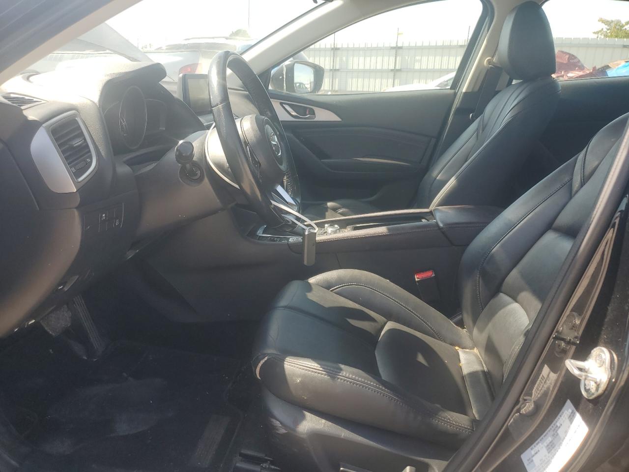 2018 Mazda 3 Touring VIN: 3MZBN1V36JM206504 Lot: 71402575