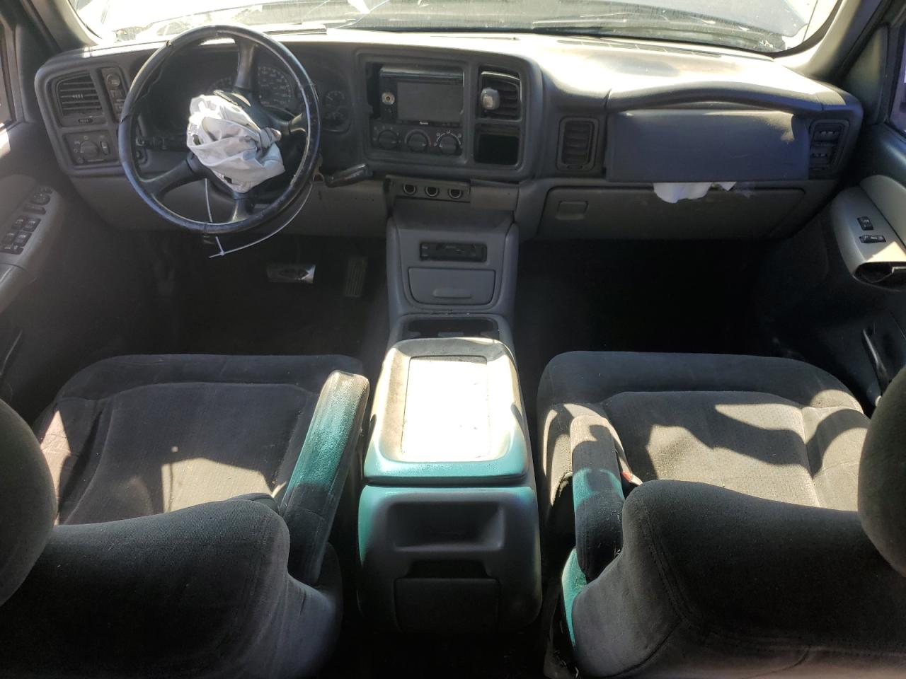 2000 Chevrolet Tahoe K1500 VIN: 1GNEK13T7YJ127952 Lot: 80146035