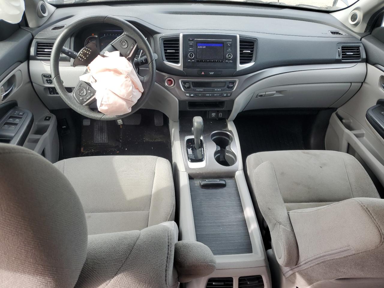 2020 Honda Pilot Lx VIN: 5FNYF6H11LB023472 Lot: 81771435