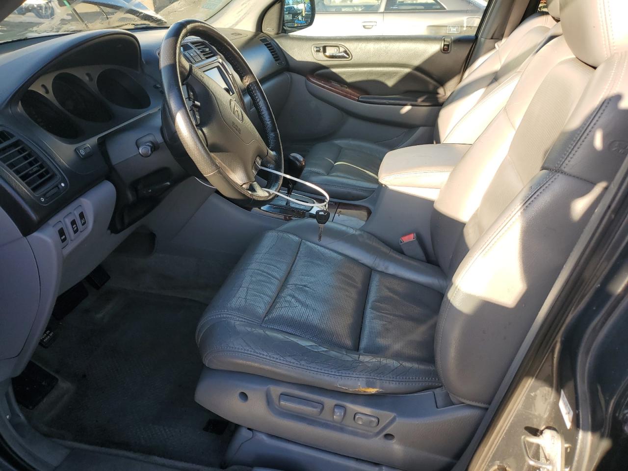 2005 Acura Mdx Touring VIN: 2HNYD18655H520892 Lot: 84270165