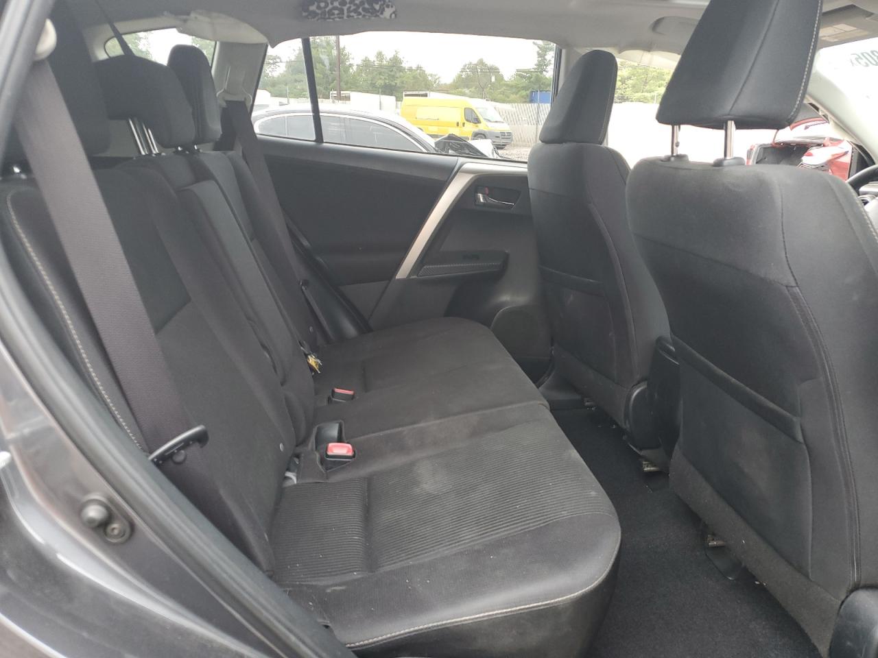 2015 Toyota Rav4 Xle VIN: JTMRFREV4FD136535 Lot: 81182805