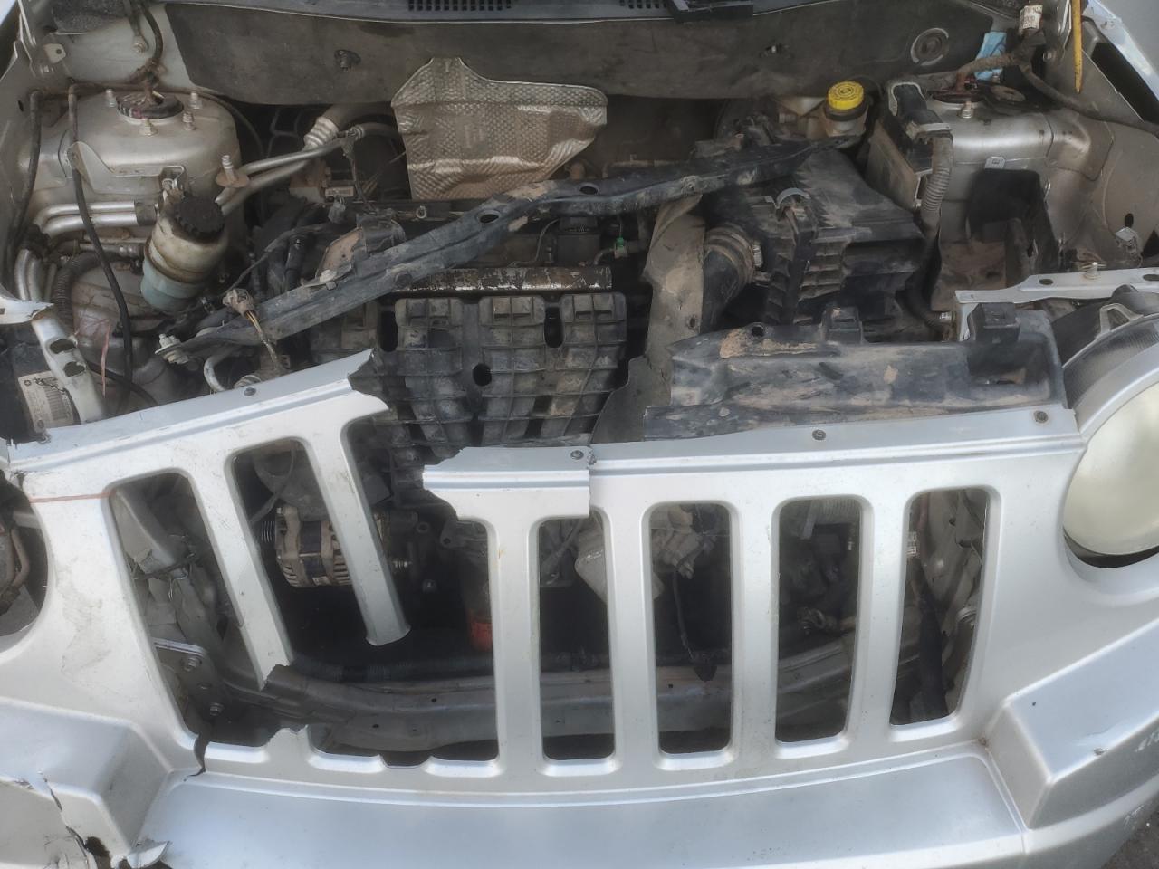 2007 Jeep Compass VIN: 1J8FF47W57D185636 Lot: 84288305