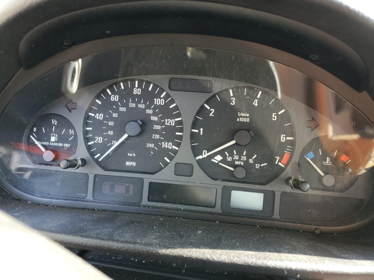 2004 BMW 325 Xi VIN: WBAEU33404PM61042 Lot: 80633285