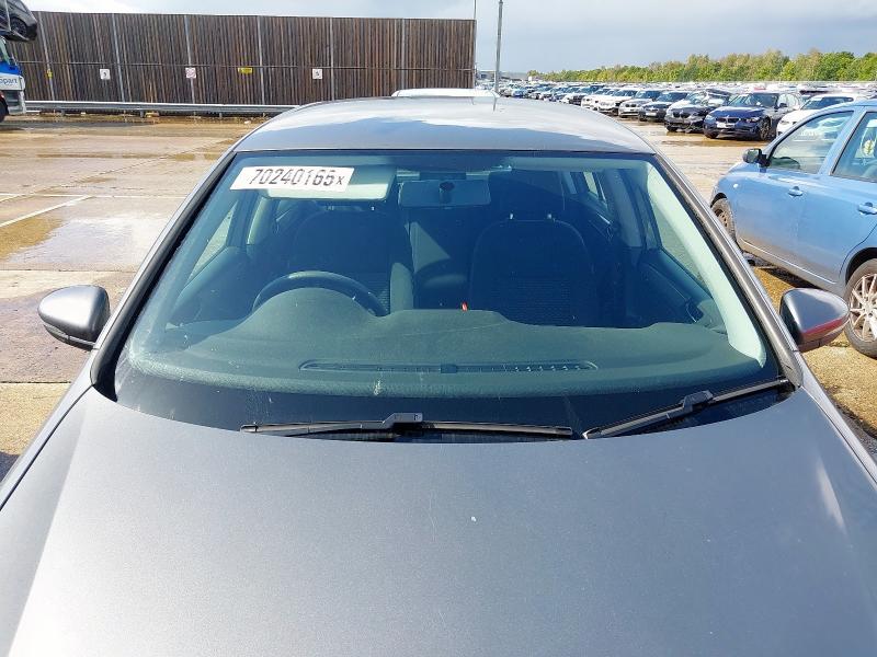 2012 VOLKSWAGEN GOLF S 