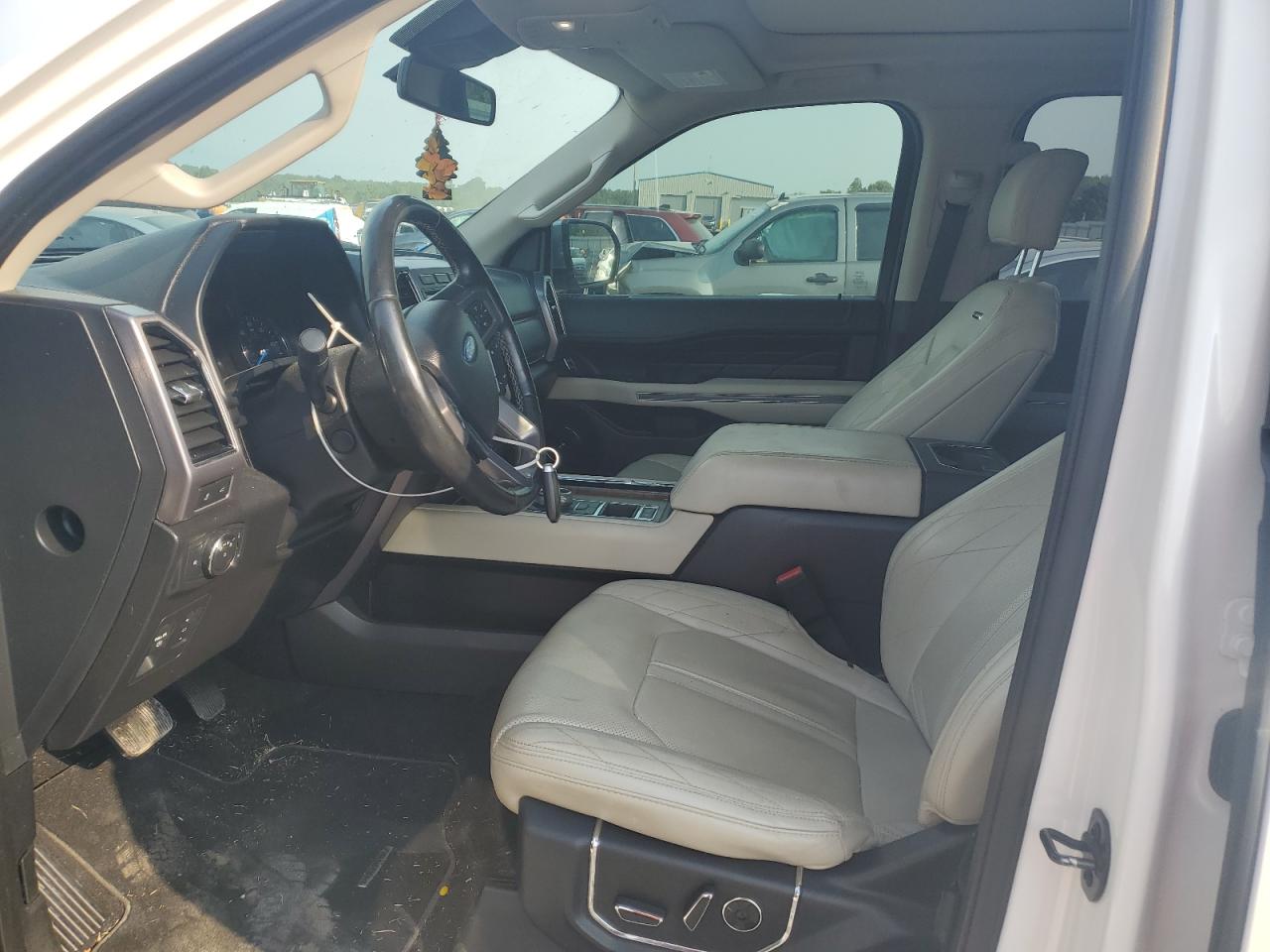 2019 Ford Expedition Platinum VIN: 1FMJU1LT4KEA30558 Lot: 81298425