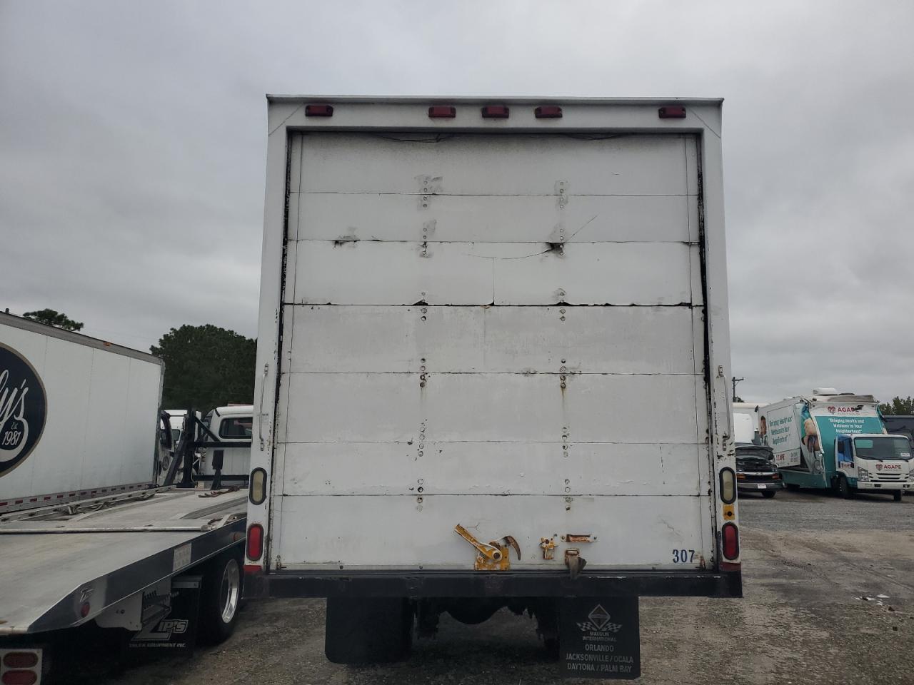 2006 International 4300 Box Truck VIN: 1HTMMAAN36H174759 Lot: 84795725