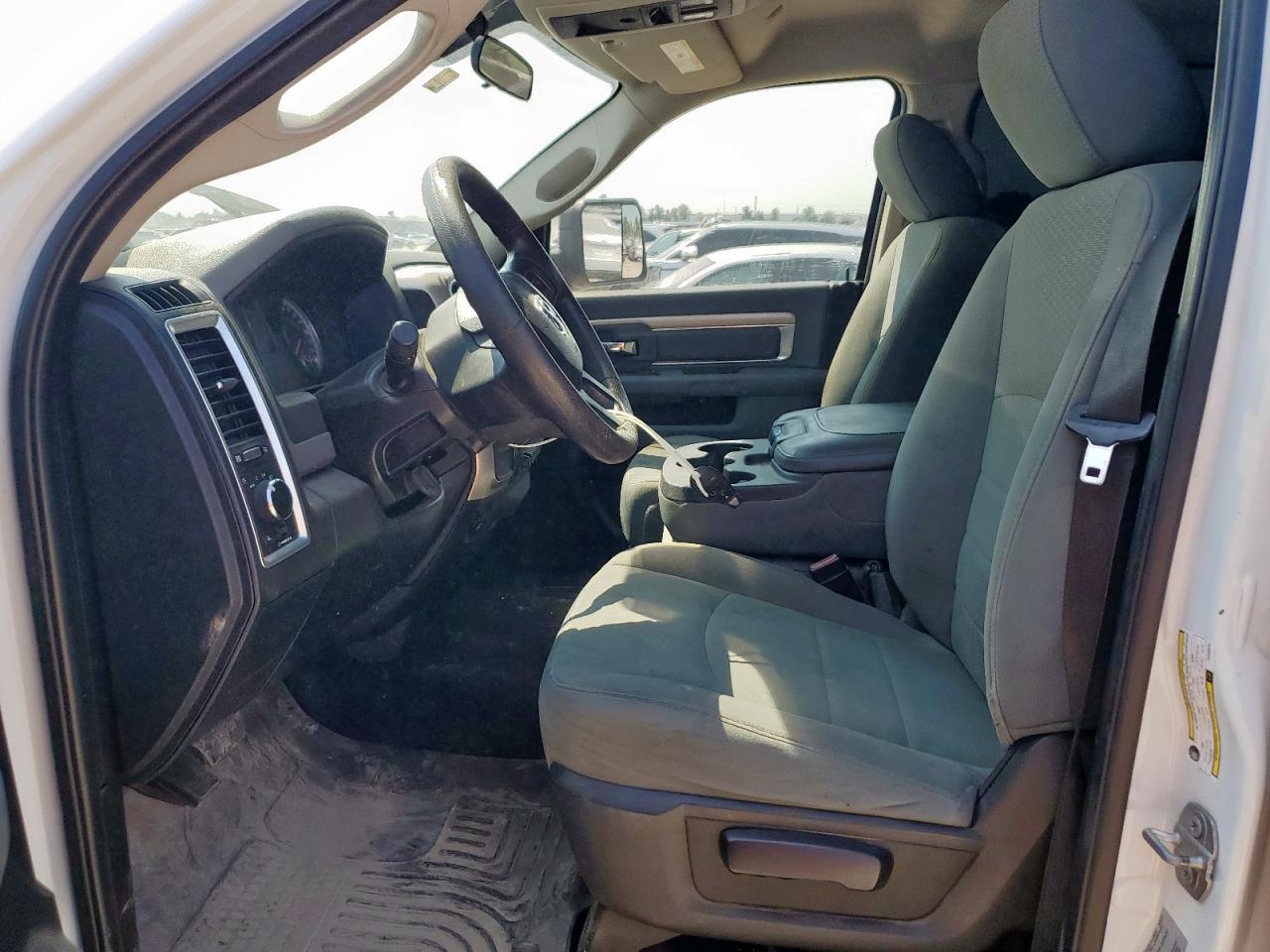 2017 Ram 2500 Slt VIN: 3C6UR5DL5HG620253 Lot: 80700325