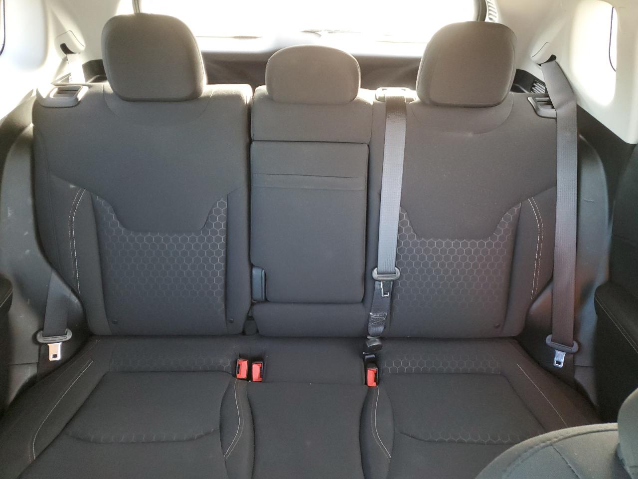 2018 Jeep Compass Sport VIN: 3C4NJDAB9JT456304 Lot: 84272755