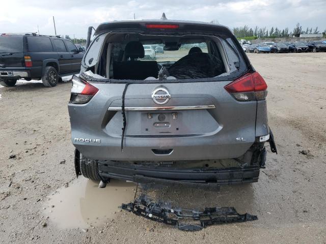  NISSAN ROGUE 2018 Серый