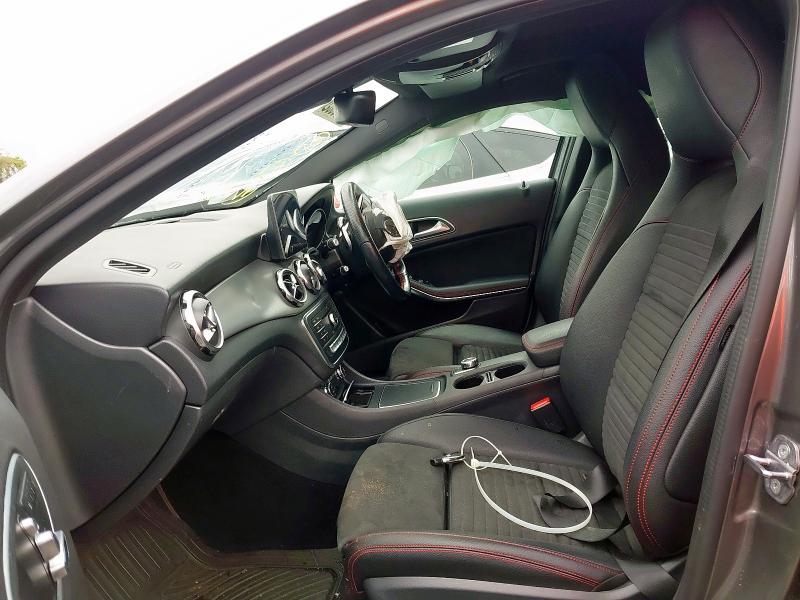 2019 MERCEDES-BENZ GLA 200 AMG LINE EDITION 