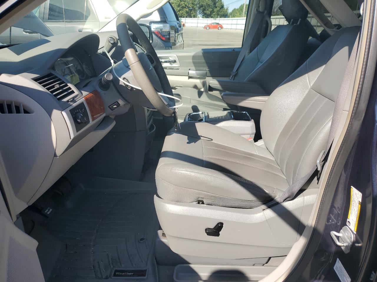 2008 Chrysler Town & Country Touring VIN: 2A8HR54P08R788513 Lot: 84774095