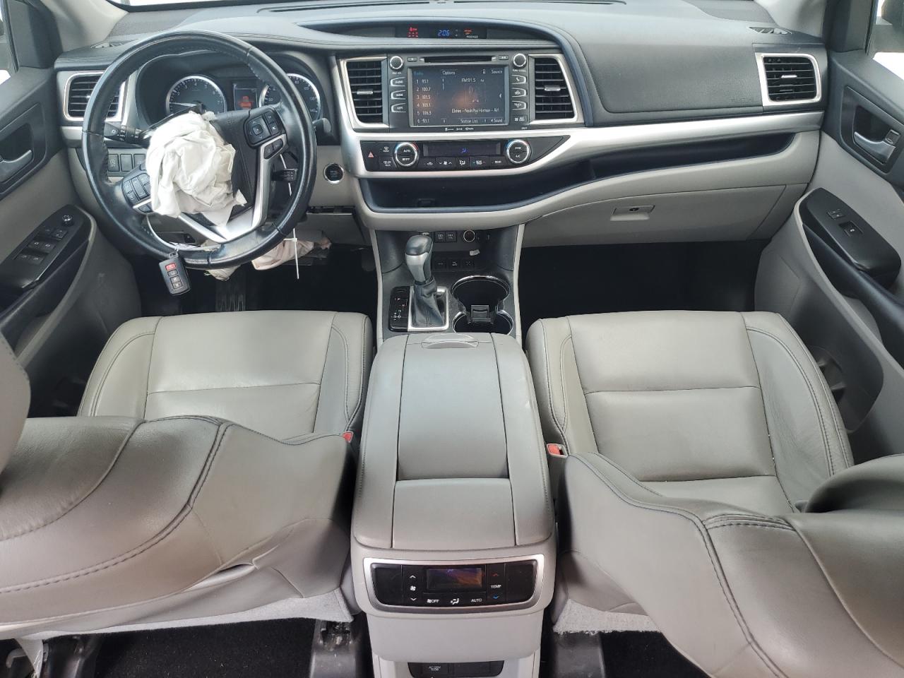 2017 Toyota Highlander Se VIN: 5TDJZRFH2HS421559 Lot: 80870175