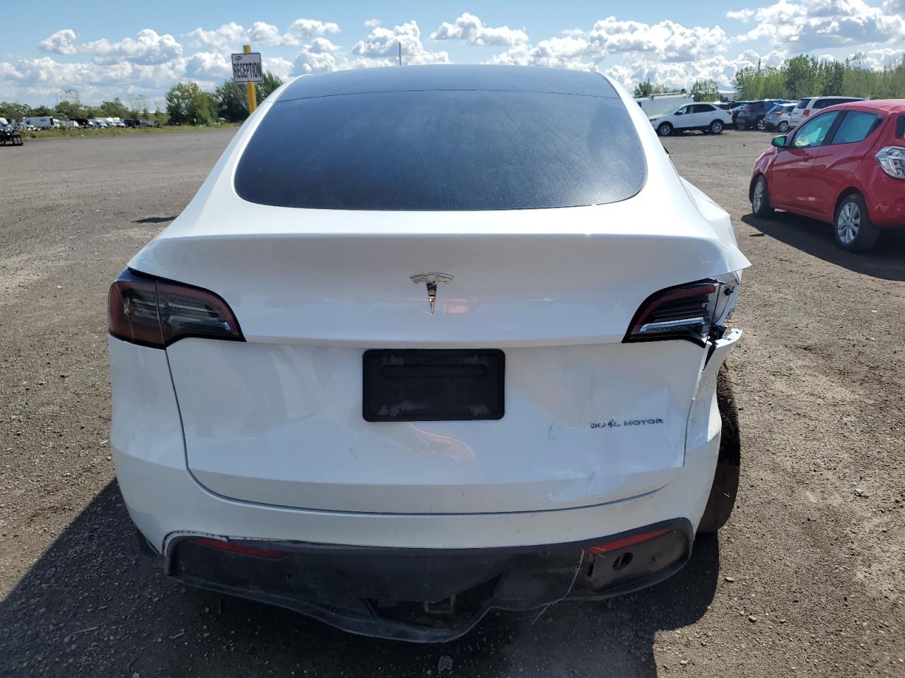 2023 Tesla Model Y VIN: LRWYGDEE8PC229459 Lot: 71490895