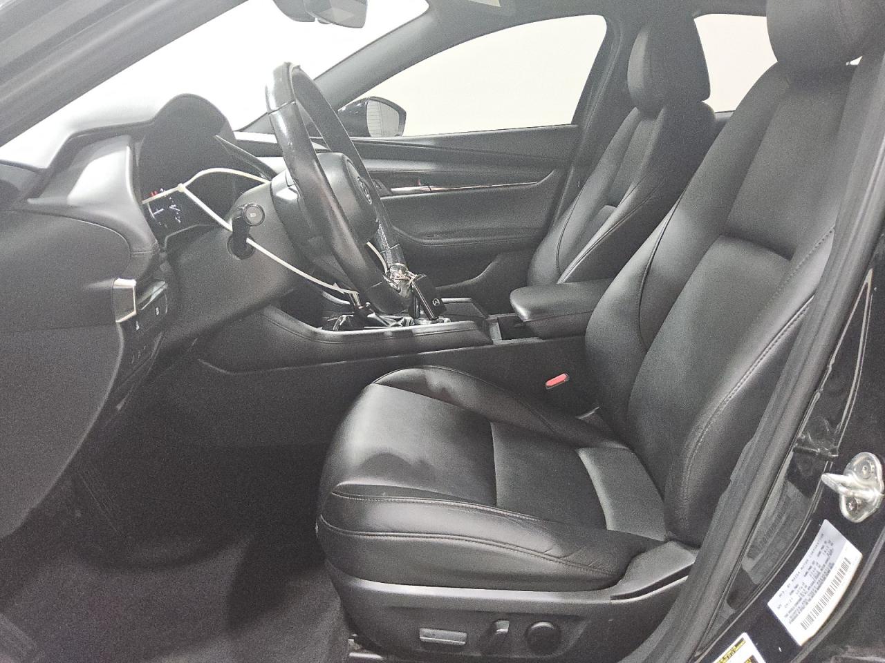 2021 Mazda 3 Preferred VIN: JM1BPALL4M1404046 Lot: 80865955