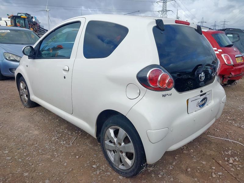 2011 TOYOTA AYGO GO