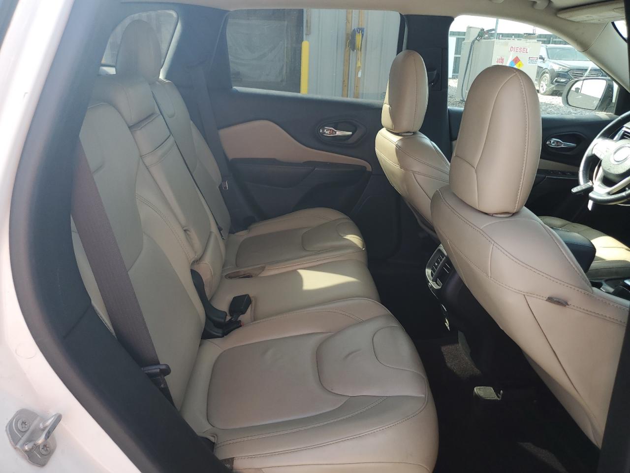 1C4PJLDB0HW522029 2017 Jeep Cherokee Limited