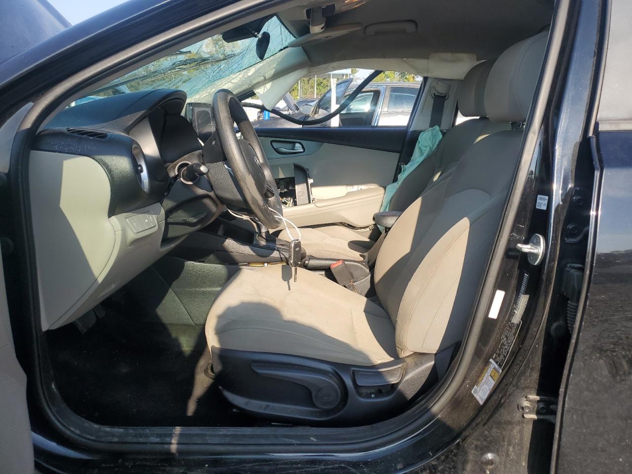 2019 Kia Forte Fe VIN: 3KPF24AD7KE104864 Lot: 80961455