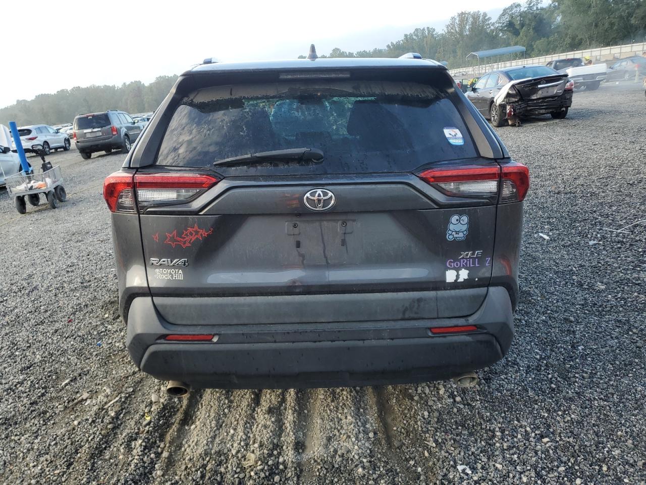 2020 Toyota Rav4 Xle VIN: 2T3W1RFV8LC063525 Lot: 81641625