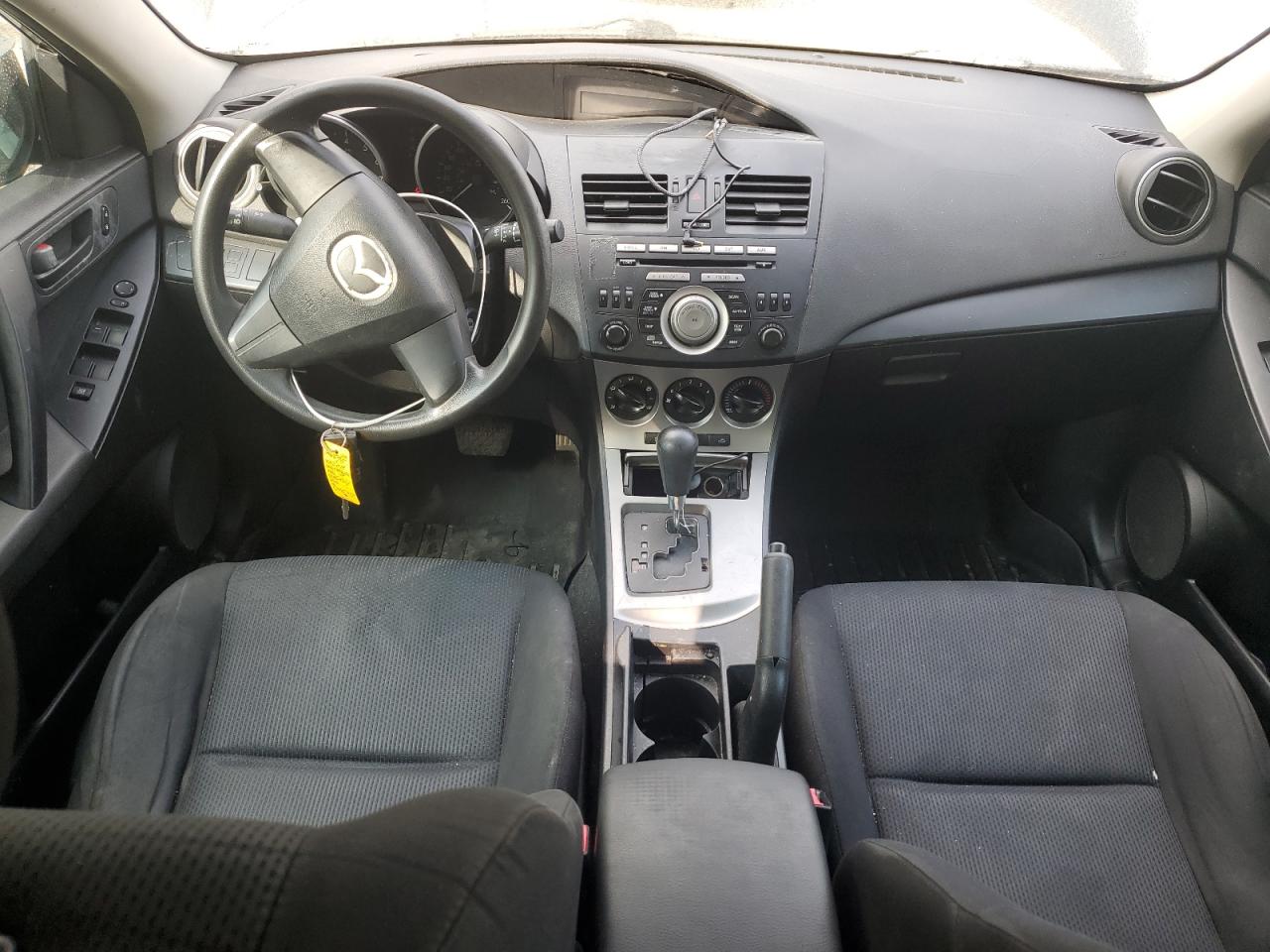 2011 Mazda 3 I VIN: JM1BL1UF0B1442018 Lot: 80505735