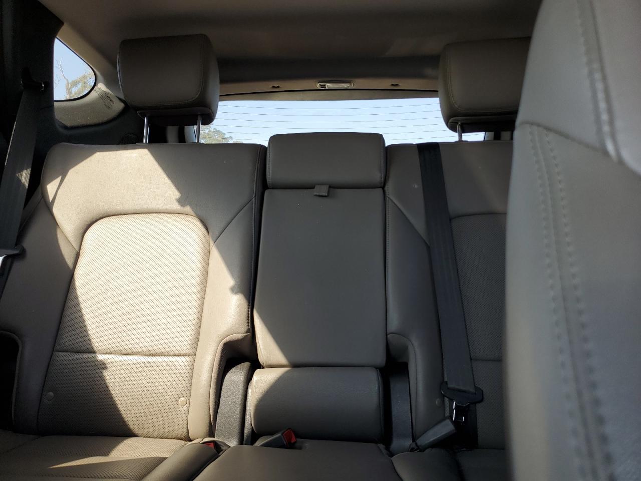 2017 Hyundai Santa Fe Sport VIN: 5XYZW4LAXHG462461 Lot: 81807855