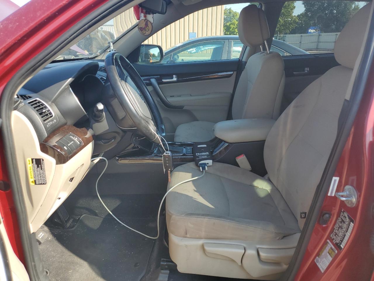 car-image car-image