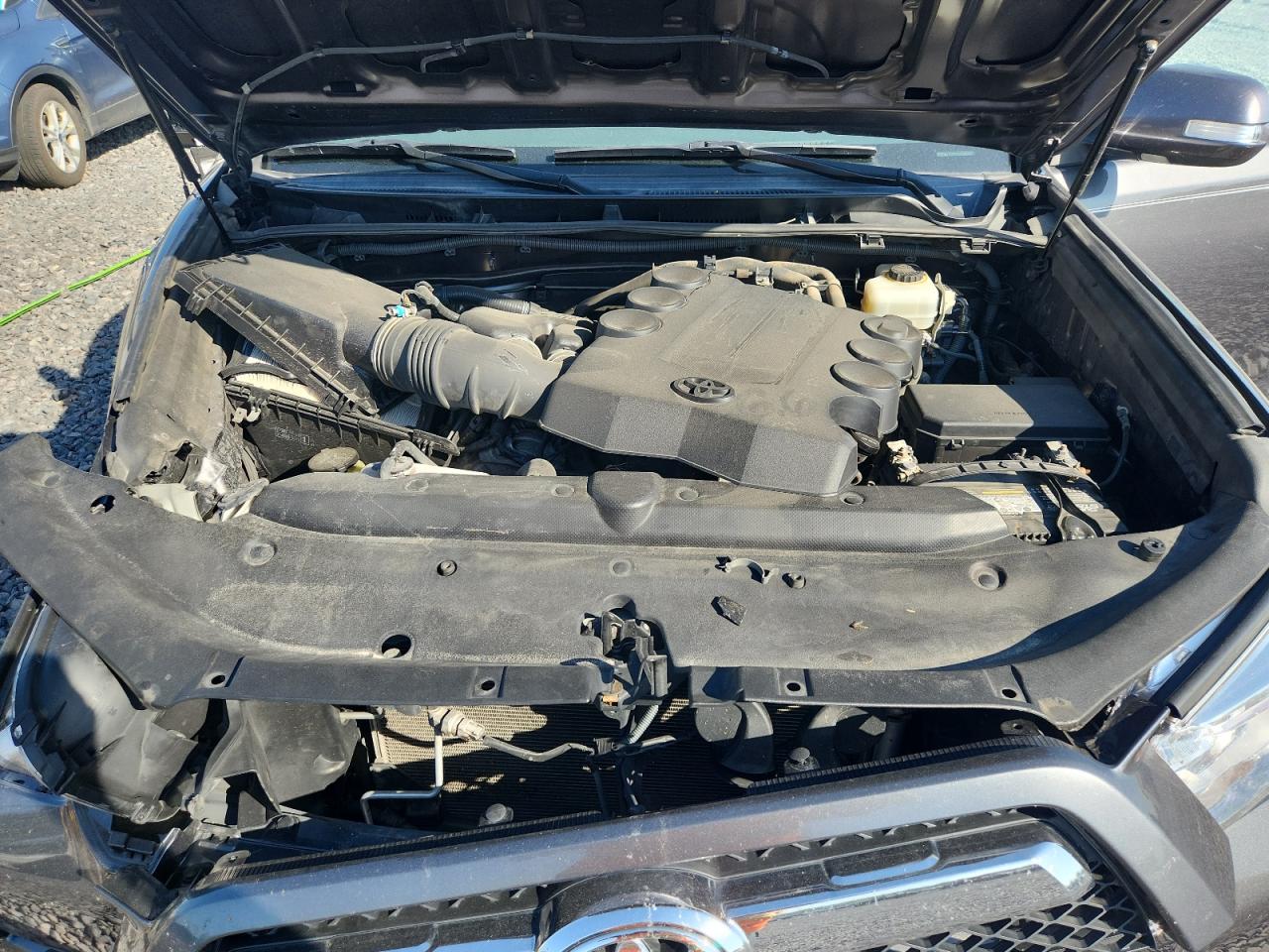 2011 Toyota 4Runner Sr5 VIN: JTEBU5JR1B5047000 Lot: 82057735