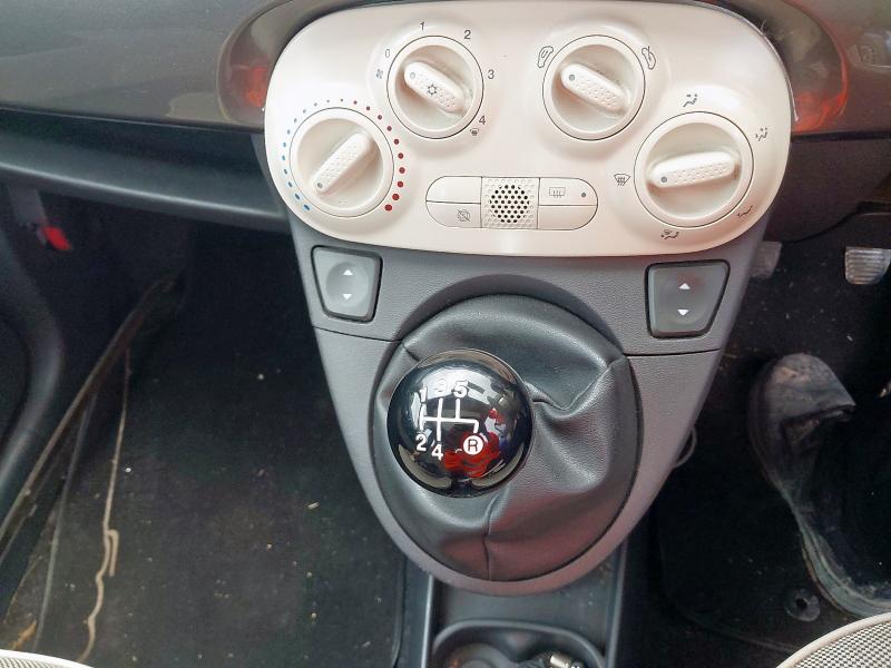 2012 FIAT 500 LOUNGE