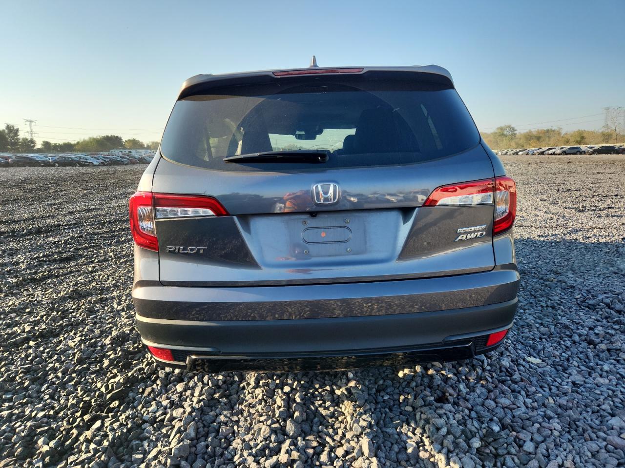 2022 Honda Pilot Se VIN: 5FNYF6H25NB055725 Lot: 81382565