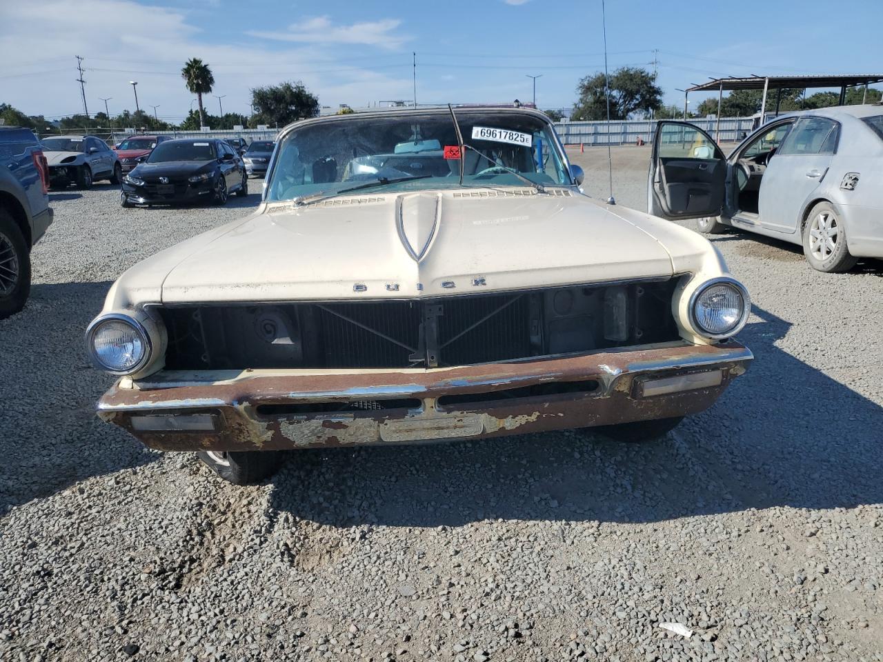 1962 Buick Uk VIN: 6I2013333 Lot: 69617825